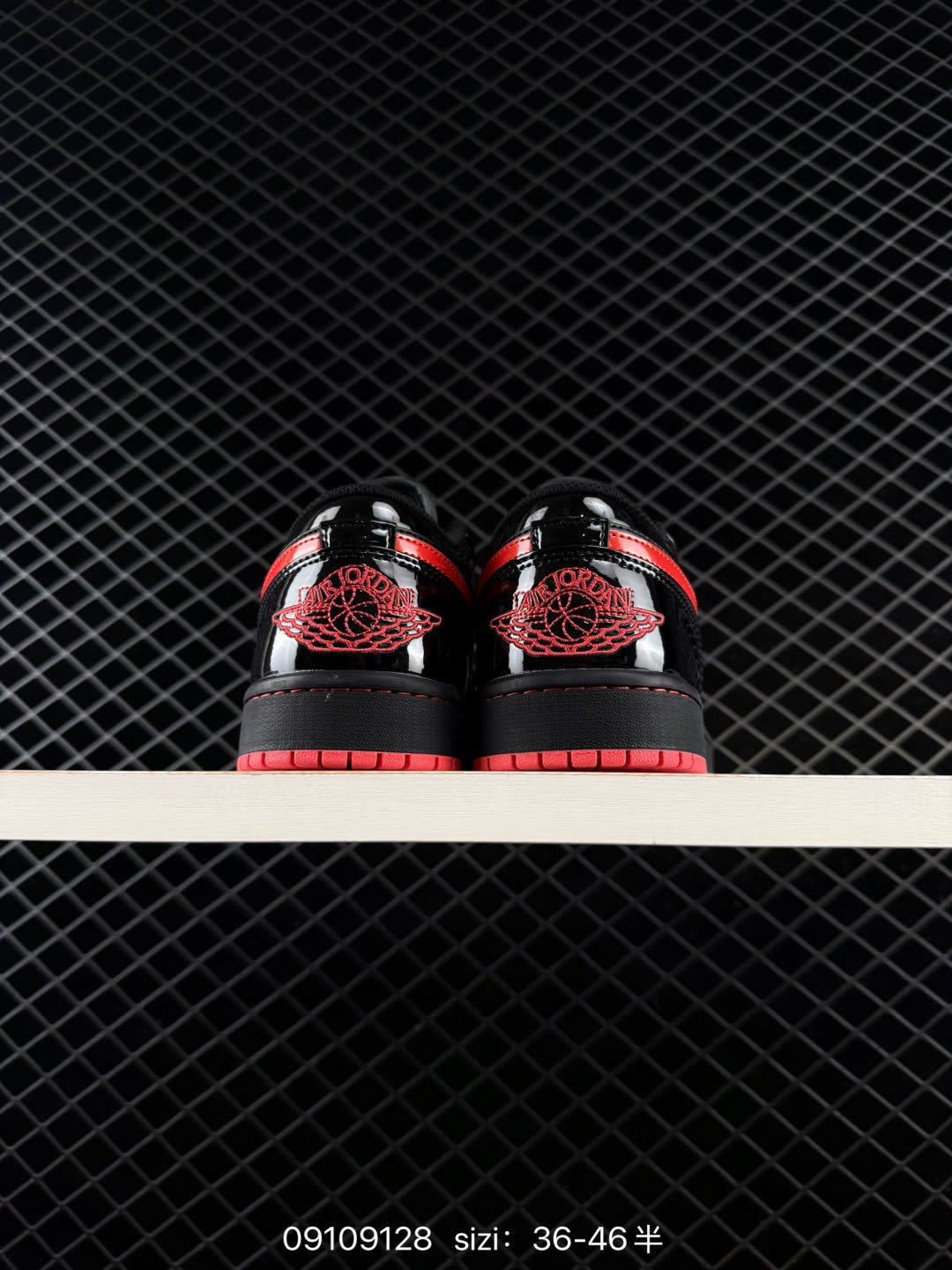 Nike Air Jordan 1 Low OG AJ1-553558-146